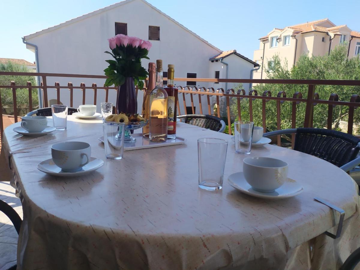 Apartments Samodol Vodice Extérieur photo