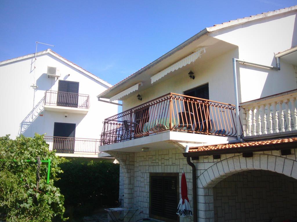 Apartments Samodol Vodice Extérieur photo